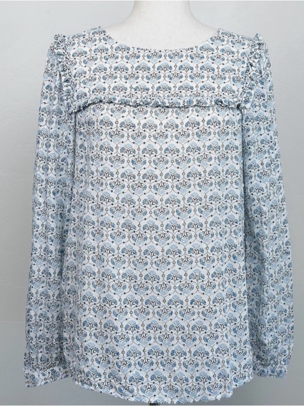 Ann Taylor LOFT Floral Block Print Blue Ruffle Long Sleeve Blouse XL